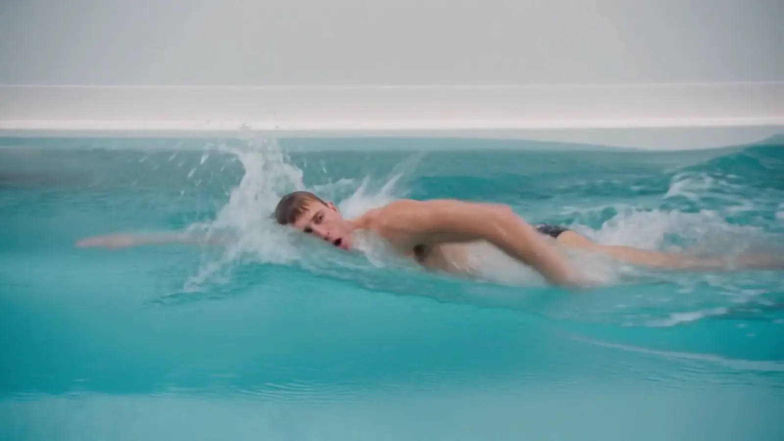 Schwimmer im Gegenstromkanal von Sportster24